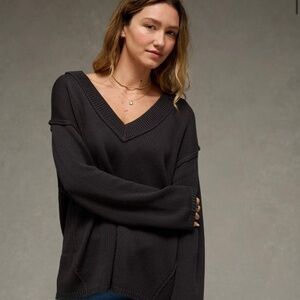 American Eagle V-Neck Oversized Sweater